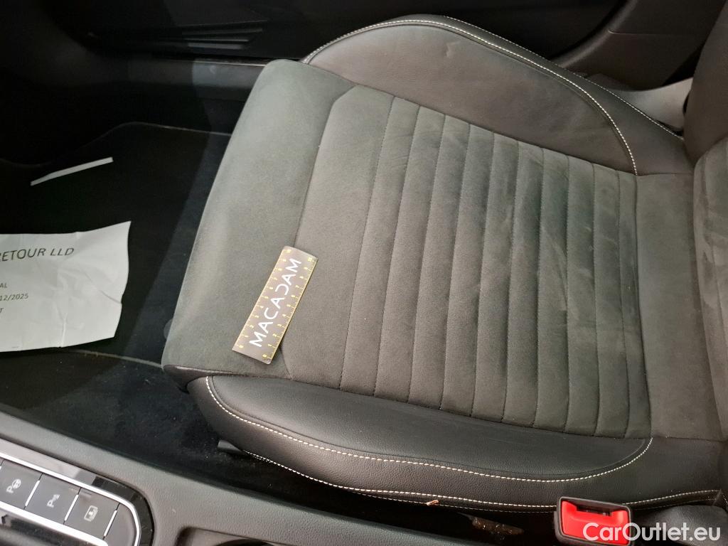  Volkswagen  Passat VOLKSWAGEN  / 2019 / 4P / Berline 2.0 TDI 150 SCR DSG7 LOUNGE #12