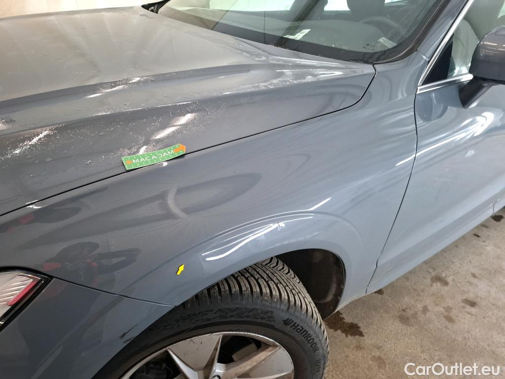  Volvo  XC60 VOLVO  5p SUV B4 AWD 197 Geartro 8 Momentum #3