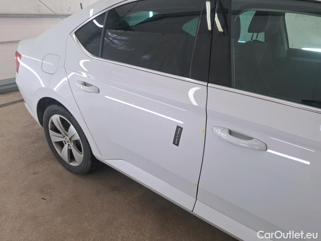  Skoda  Superb  Berline Business 2.0 TDI 150CV BVA7 E6d #4