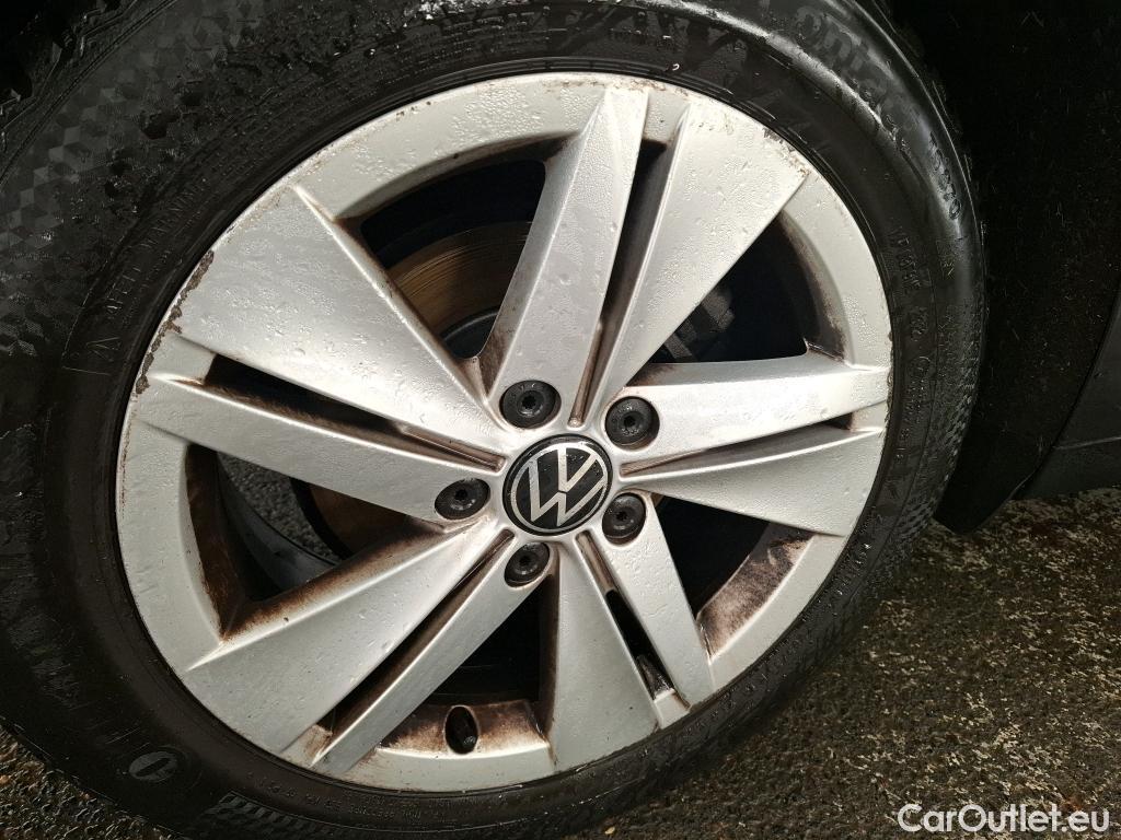  Volkswagen  Golf  VIII Berline 2.0 TDI 115CV BVA7 E6d #12