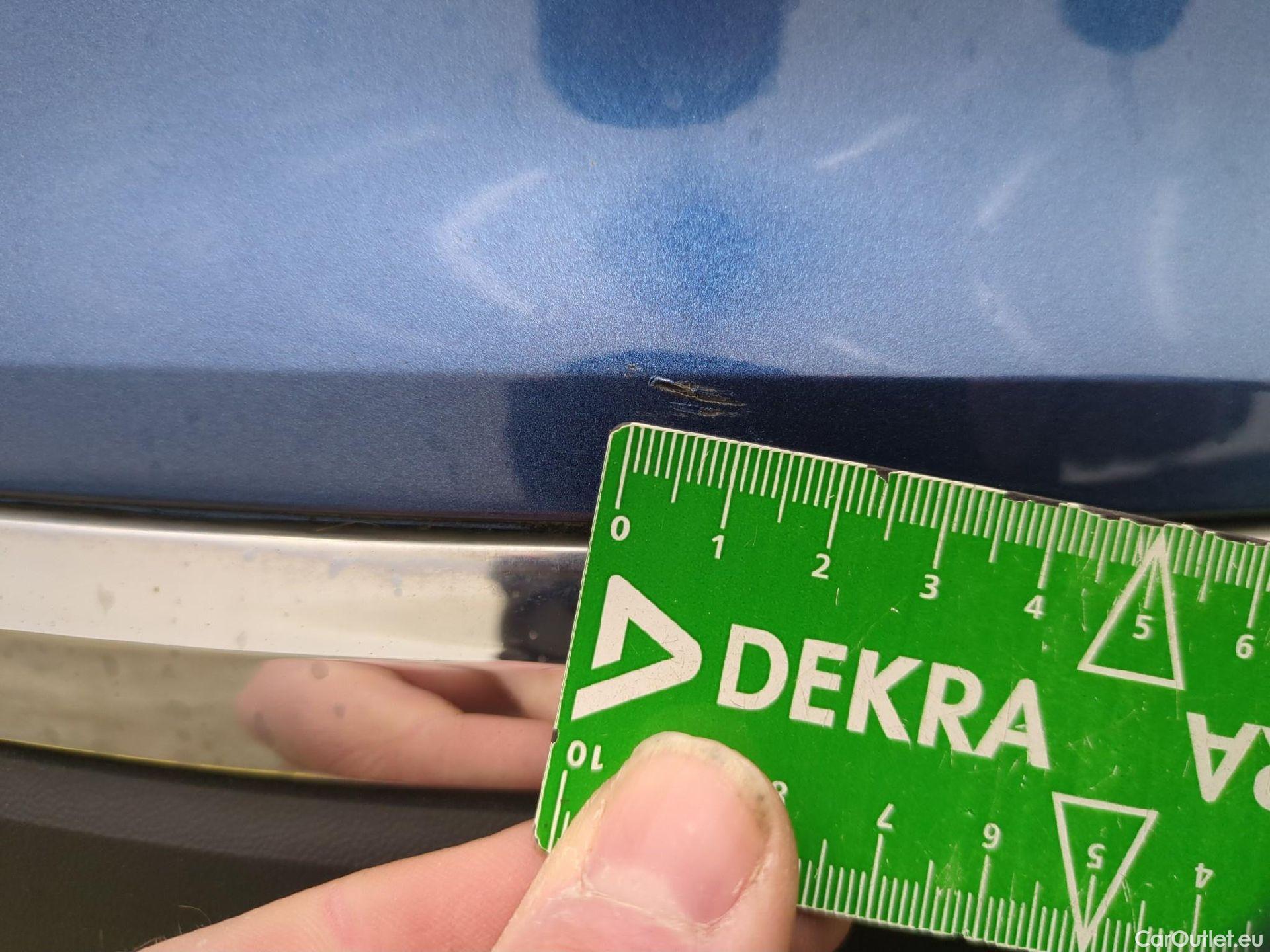  Volkswagen  Tiguan VOLKSWAGEN  Allspace / 2017 / 5P / SUV 2.0 TDI 150 BMV6 Carat #21