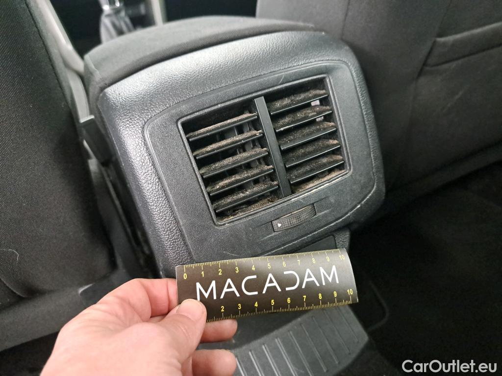  Volkswagen  T-ROC VOLKSWAGEN  / 2017 / 5P / SUV 1.0 TSI 115 LOUNGE BUSINESS #11