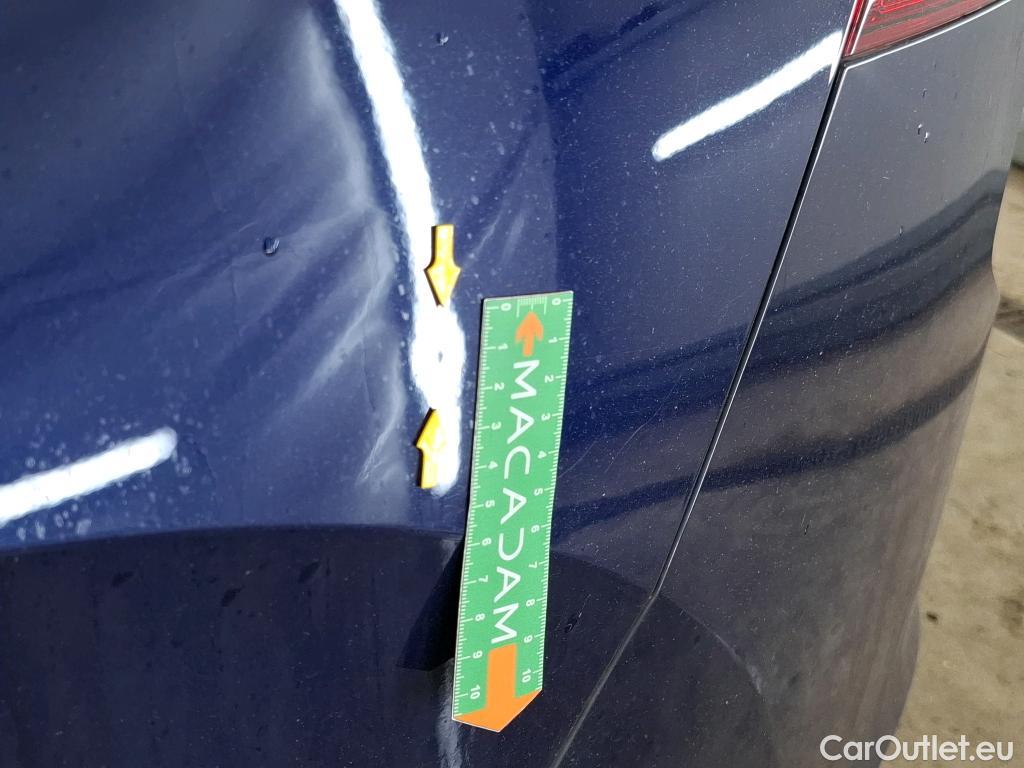  Volkswagen  Golf  VIII Berline Style 1st 2.0 TDI 150CV BVA7 E6d #25