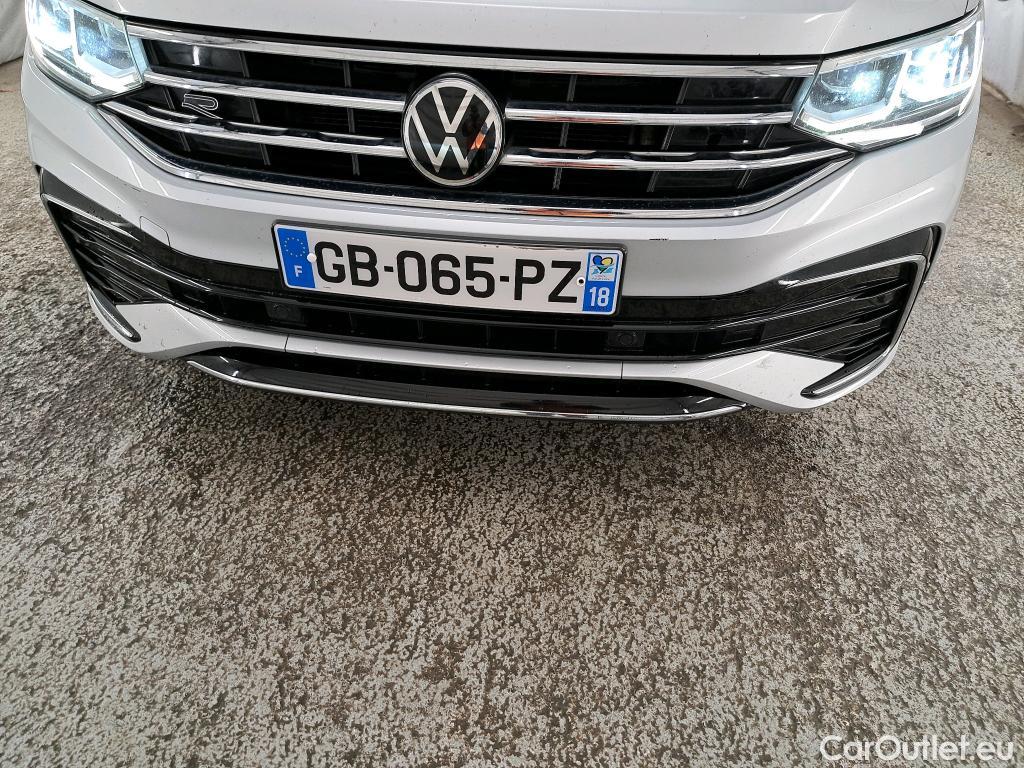  Volkswagen  Tiguan VOLKSWAGEN  / 2020 / 5P / SUV 2.0 TDI 150 DSG7 R-Line #8