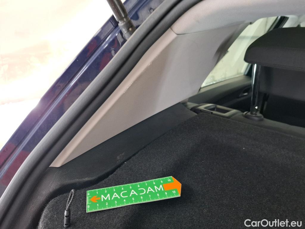  Volkswagen  Golf  VIII Berline Style 1st 2.0 TDI 150CV BVA7 E6d #17