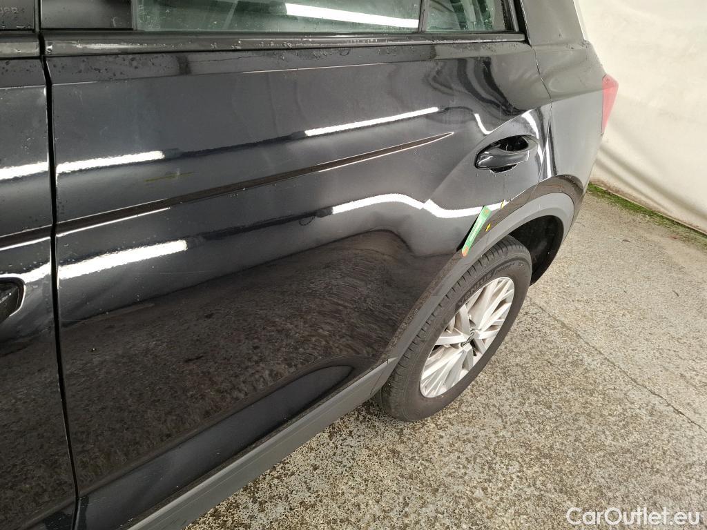  Volkswagen  T-ROC VOLKSWAGEN  / 2017 / 5P / SUV 1.0 TSI 110 LOUNGE BUSINESS #13