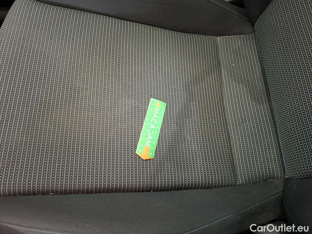  Seat  Leon  ST Style Business 1.6 TDI 115CV BVA7 E6dT #9