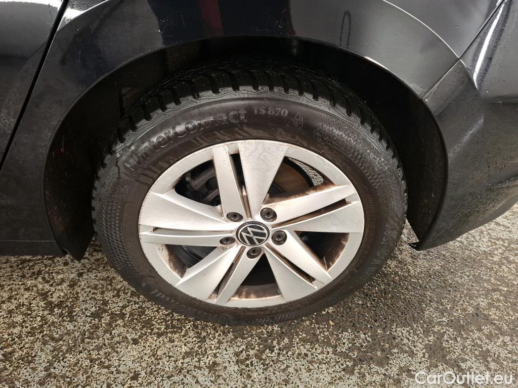  Volkswagen  Golf  VIII Berline 2.0 TDI 115CV BVA7 E6d #8