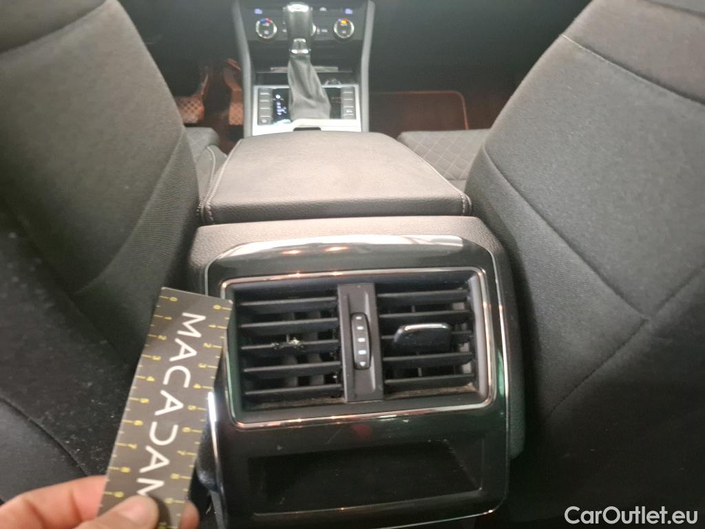  Skoda  Superb  Berline Business 2.0 TDI 150CV BVA7 E6d #30