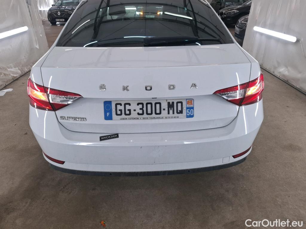  Skoda  Superb  Berline Business 2.0 TDI 150CV BVA7 E6d #18