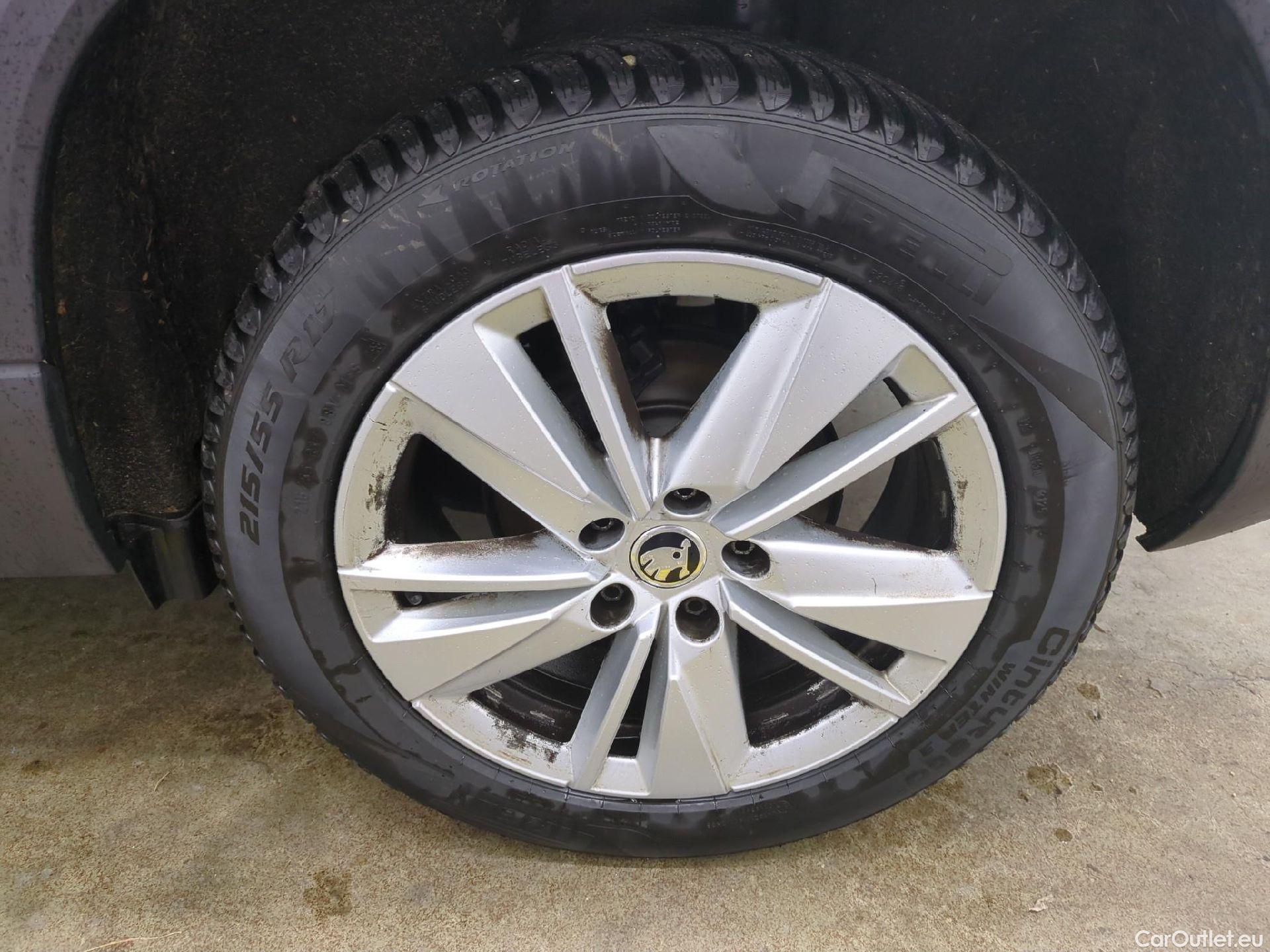  Skoda  Karoq SKODA  / 2022 / 5P / SUV 1.5 TSI 150ch ACT DSG7 Business #2