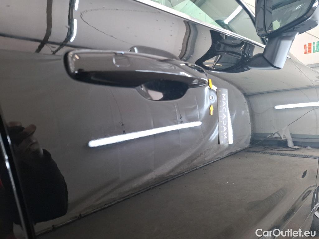  Volvo  XC60 VOLVO  / 2021 / 5P / SUV B4 197 Geartro Momentum Business #14