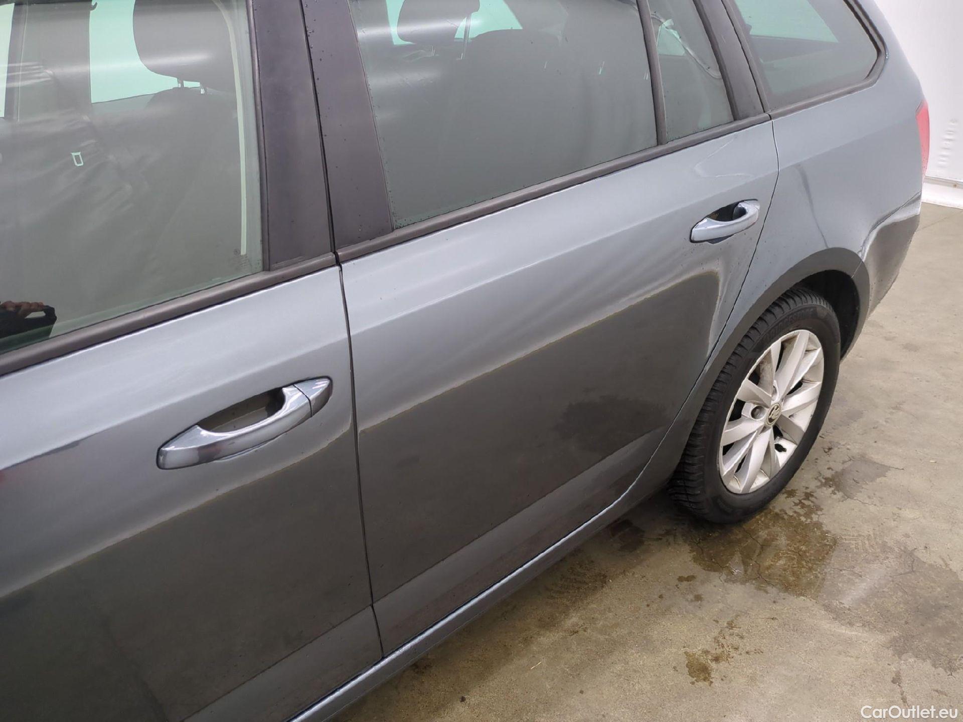  Skoda  Octavia  Combi Business 1.0 TSI 115CV BVM6 E6 #6