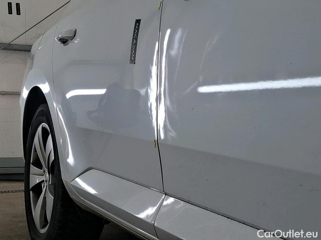  Skoda  Superb  Berline Business 2.0 TDI 150CV BVA7 E6d #9