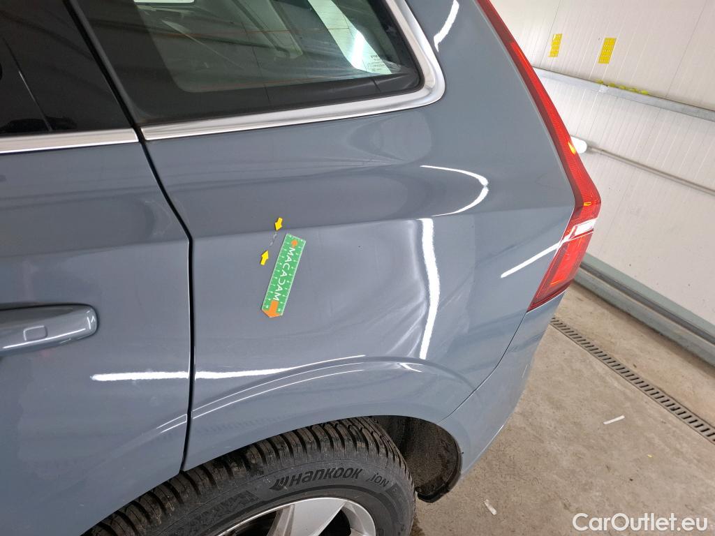  Volvo  XC60 VOLVO  5p SUV B4 AWD 197 Geartro 8 Momentum #21