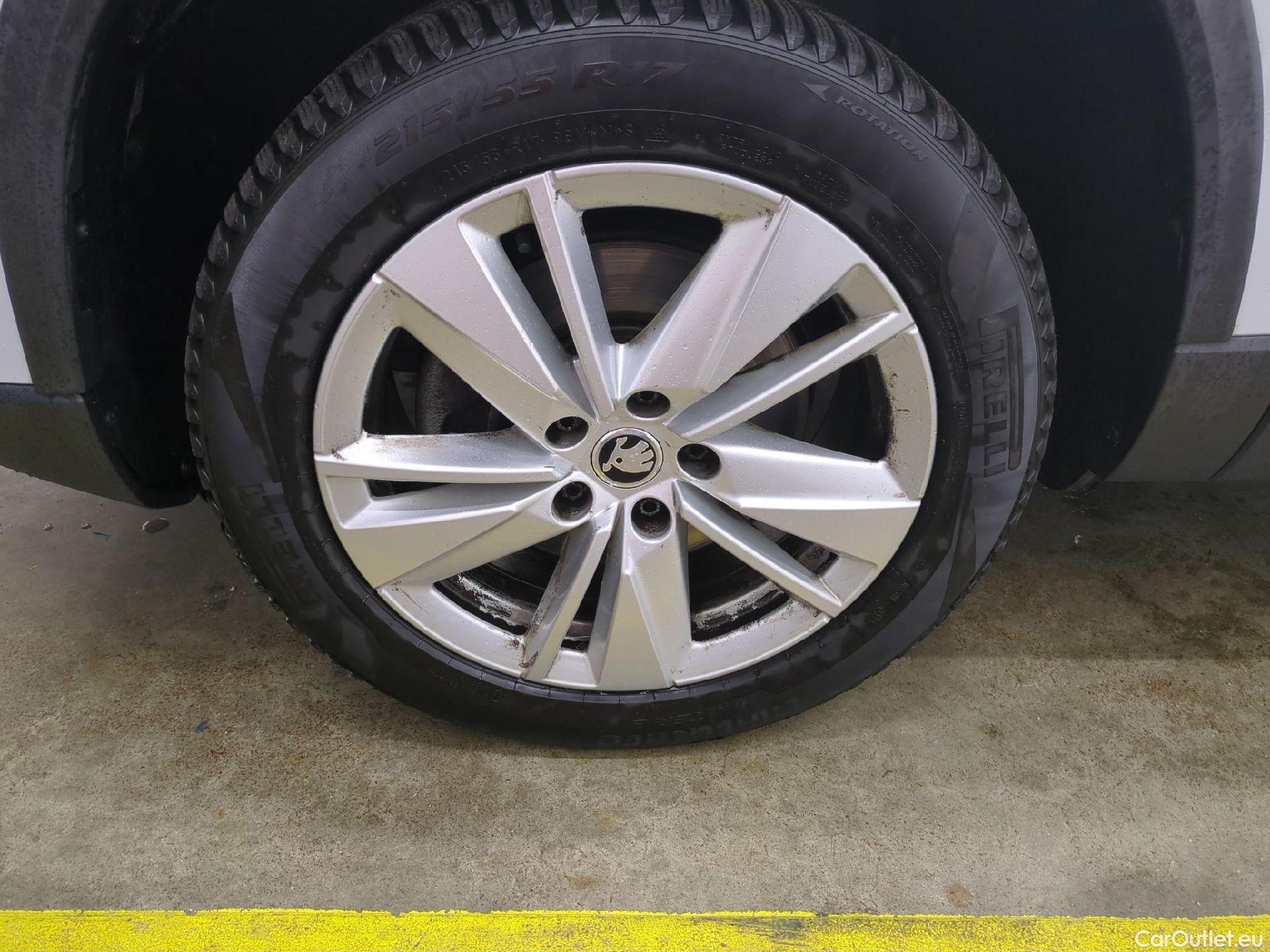  Skoda  Karoq SKODA  / 2022 / 5P / SUV 1.5 TSI 150ch ACT DSG7 Business #32