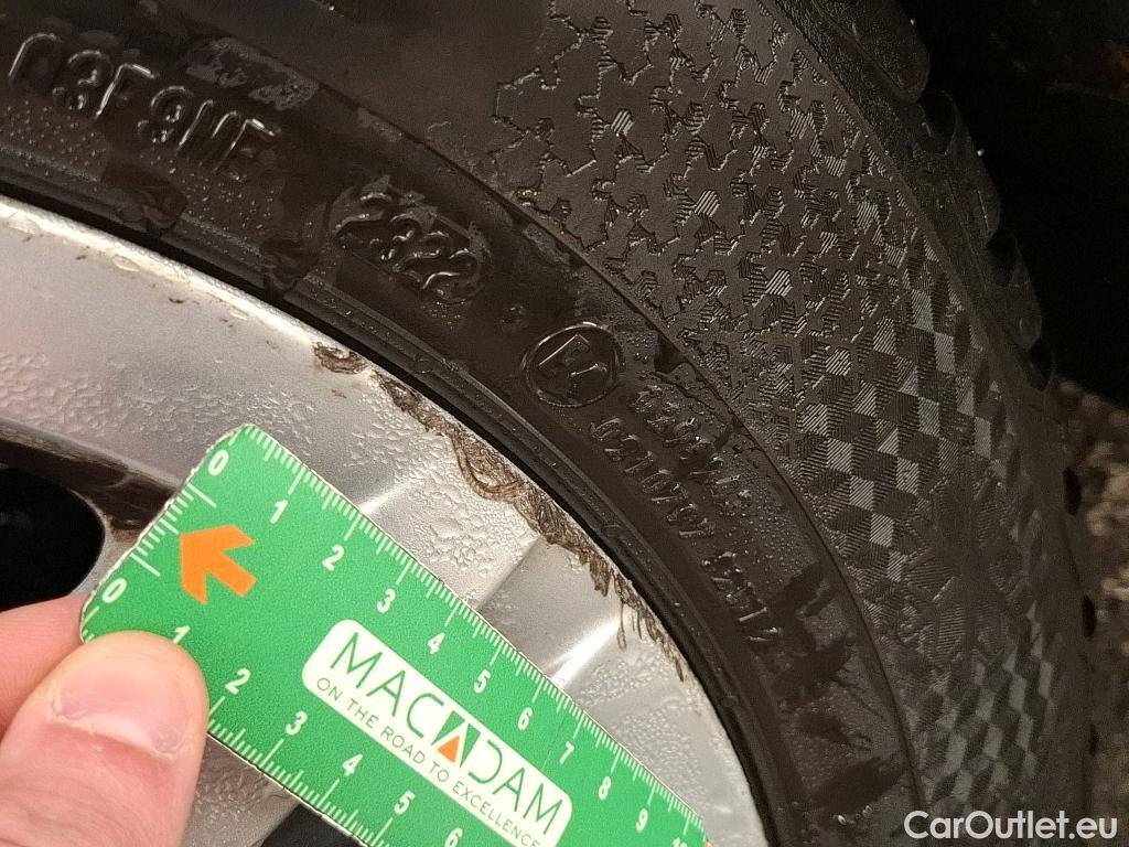  Volkswagen  Golf  VIII Berline 2.0 TDI 115CV BVA7 E6d #15