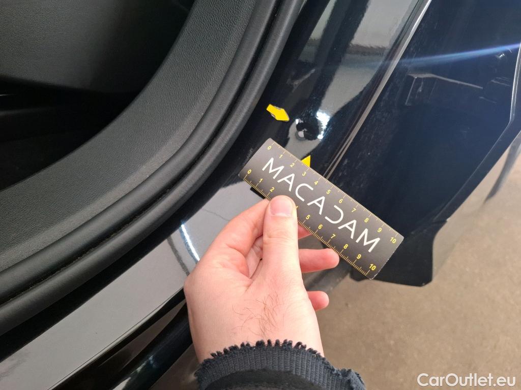  Volvo  XC60 VOLVO  / 2021 / 5P / SUV B4 197 Geartro Momentum Business #10