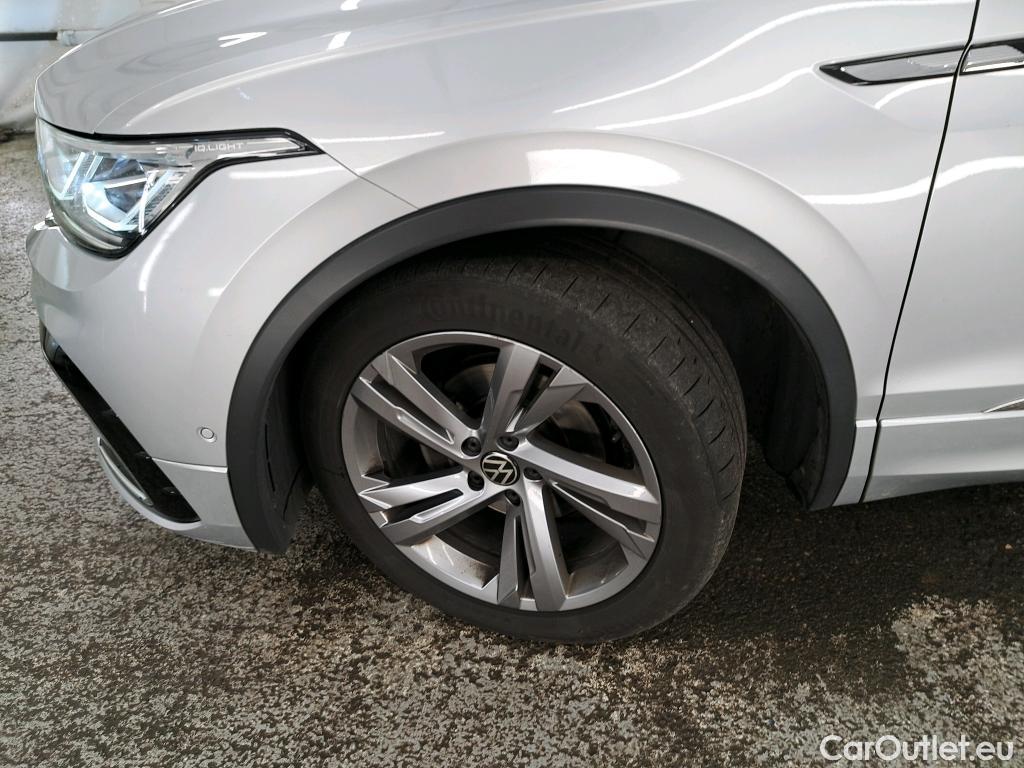  Volkswagen  Tiguan VOLKSWAGEN  / 2020 / 5P / SUV 2.0 TDI 150 DSG7 R-Line #1