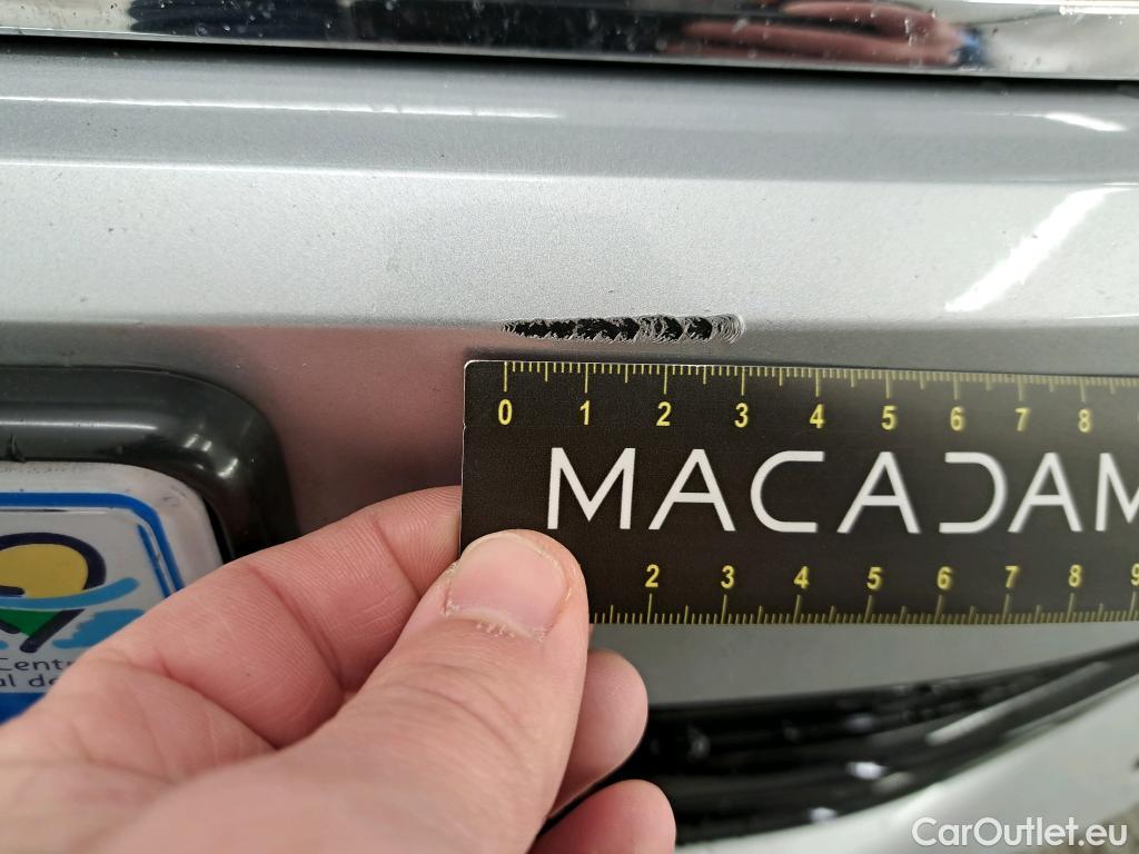  Volkswagen  Tiguan VOLKSWAGEN  / 2020 / 5P / SUV 2.0 TDI 150 DSG7 R-Line #35