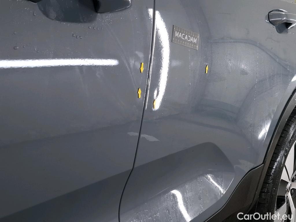  Volvo  XC 40 VOLVO XC40 / 2017 / 5P / SUV Recharge T5 262 DCT7 Inscription Busi #6