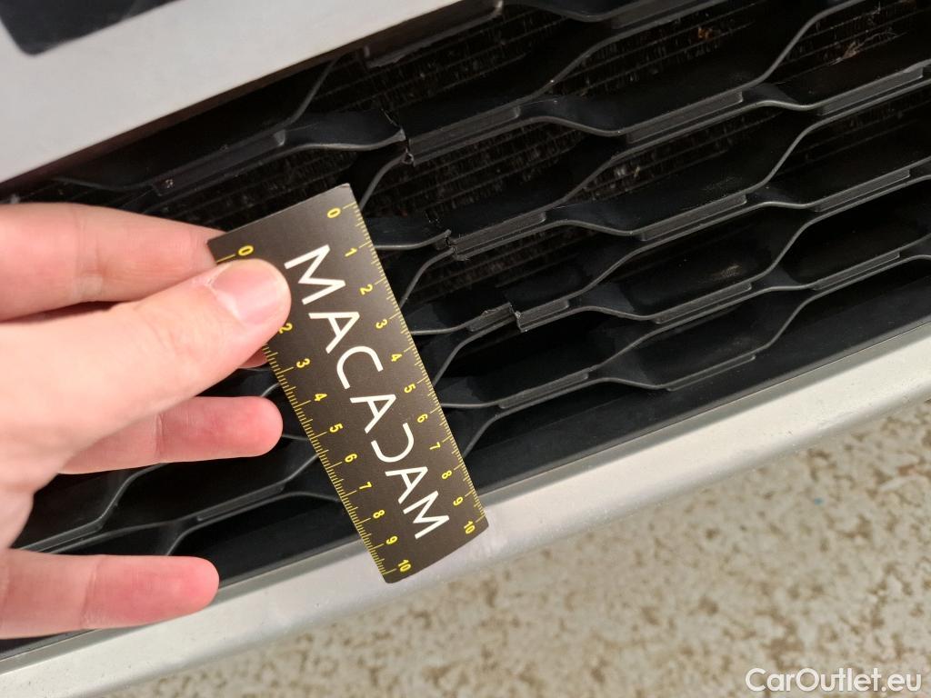  Volkswagen  T-ROC VOLKSWAGEN  / 2017 / 5P / SUV 2.0 TDI 150 LOUNGE BUSINESS DSG7 #5