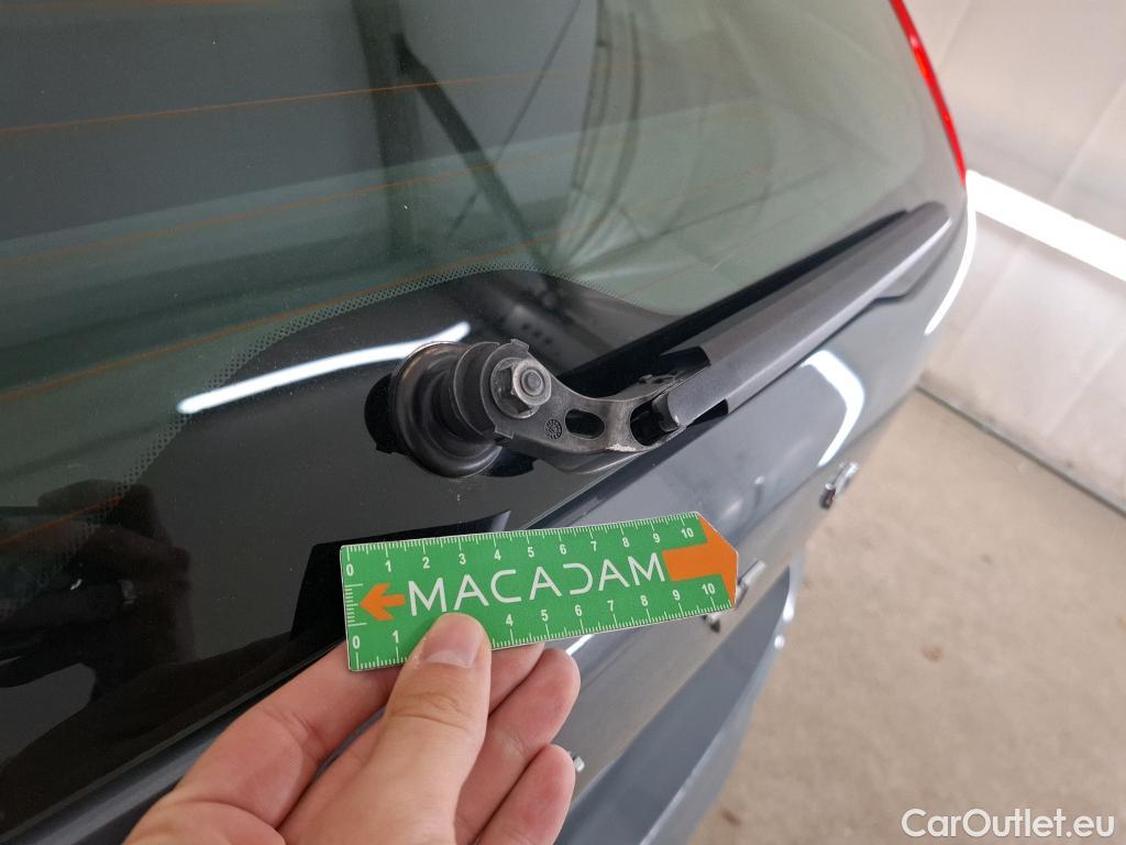  Volvo  XC60 VOLVO  5p SUV B4 AWD 197 Geartro 8 Momentum #23