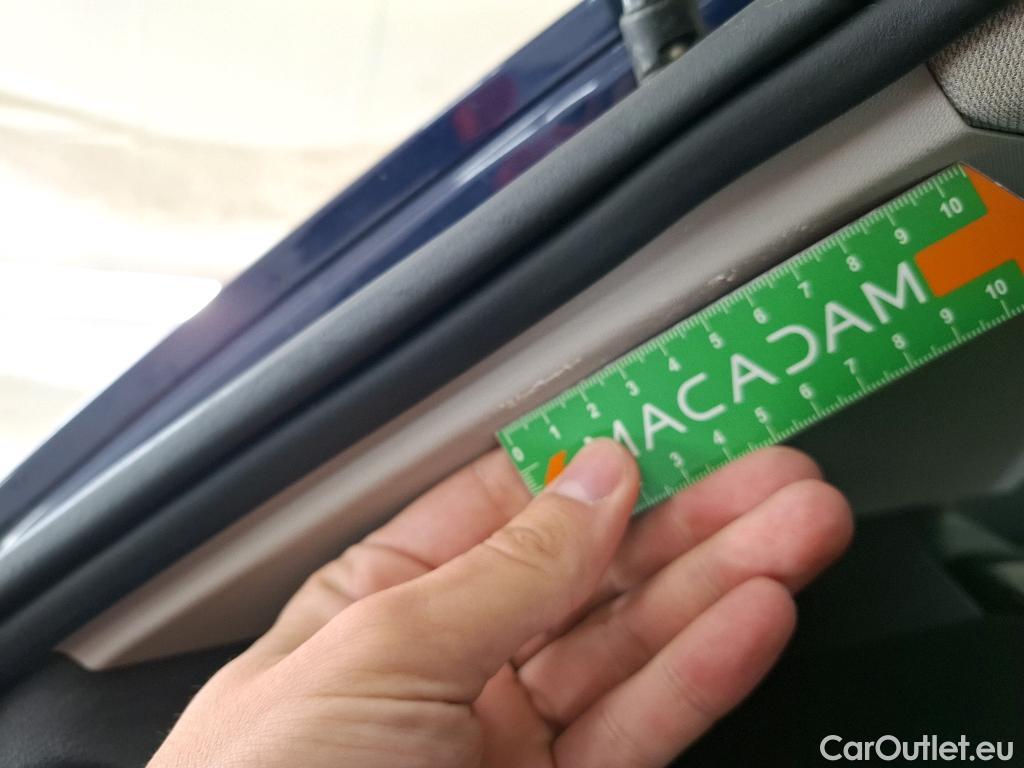  Volkswagen  Golf  VIII Berline Style 1st 2.0 TDI 150CV BVA7 E6d #18