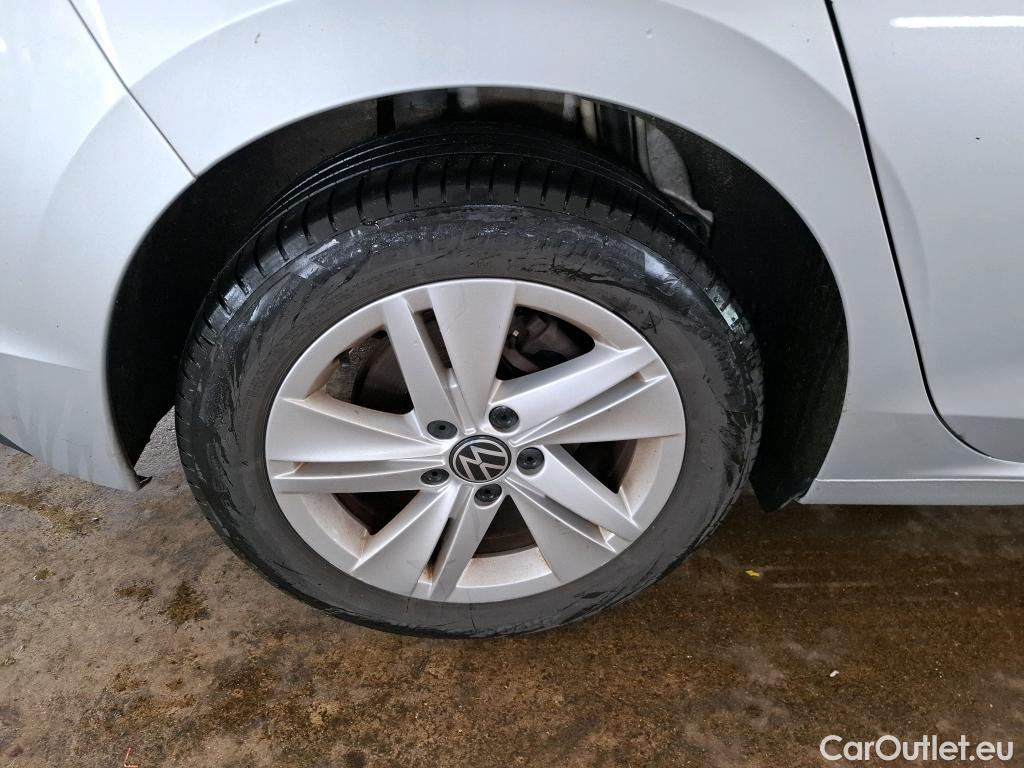  Volkswagen  Golf  VOLKSWAGEN / 2020 / 5P / Berline 1.0 eTSI OPF 110 DSG7 Life Business #10