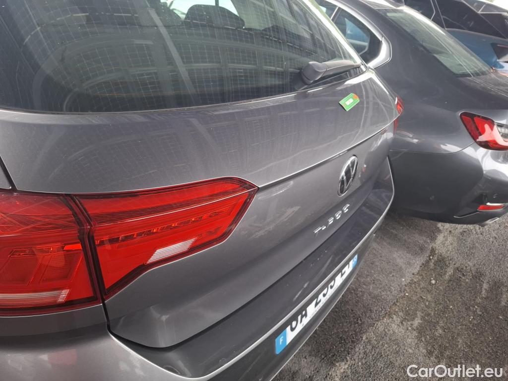  Volkswagen  T-ROC VOLKSWAGEN  / 2017 / 5P / SUV 2.0 TDI 150 LOUNGE BUSINESS DSG7 #27