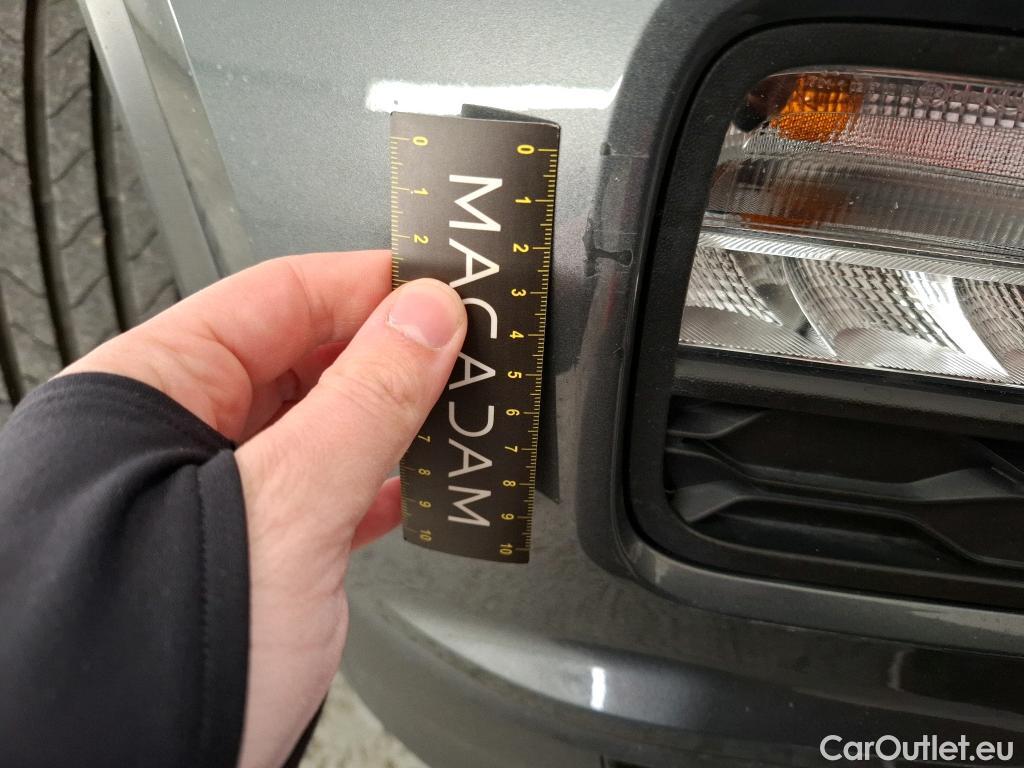  Volkswagen  T-ROC VOLKSWAGEN  / 2017 / 5P / SUV 2.0 TDI 150 LOUNGE BUSINESS DSG7 #8