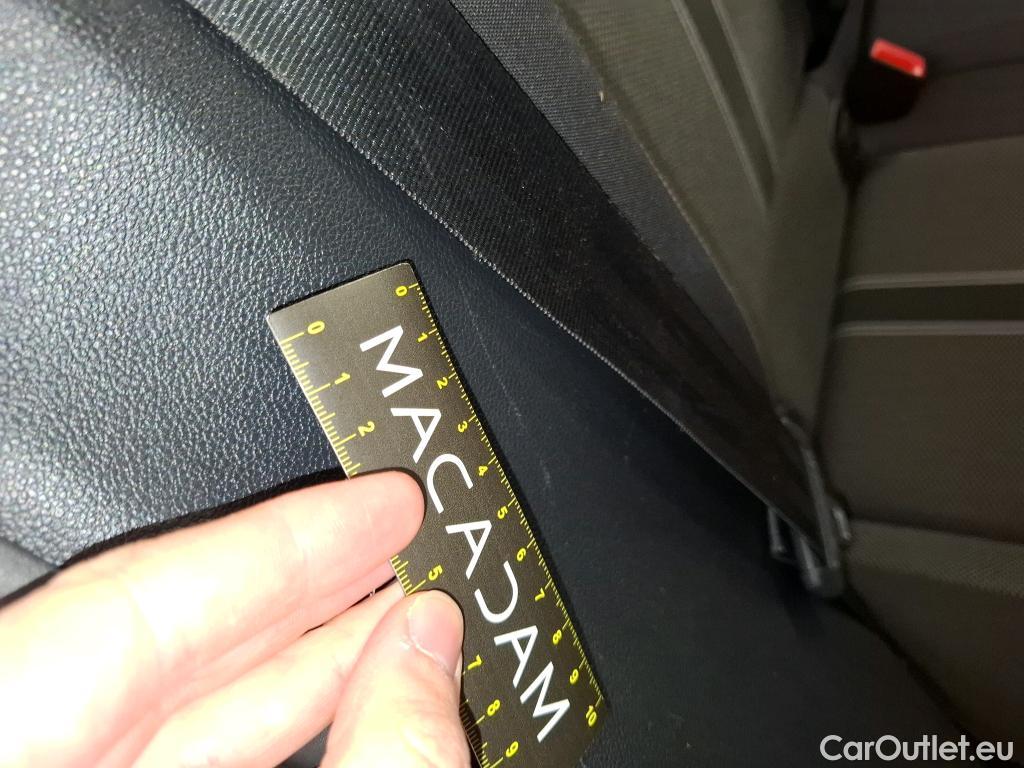  Volkswagen  T-ROC VOLKSWAGEN  / 2017 / 5P / SUV 2.0 TDI 150 LOUNGE BUSINESS DSG7 #17