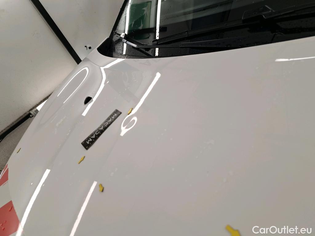  Citroen  C3  Société Feel 1.5 BlueHDI 100CV BVM5 E6dT #4