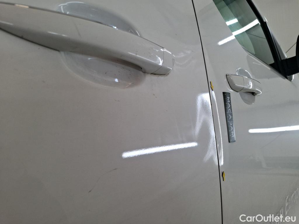  Citroen  Jumpy CITROEN  / 2016 / 4P / Fourgon tôlé XS BlueHDi 120 S&S EAT8 Cityvan #4