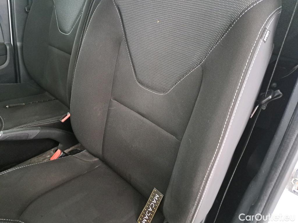  Renault  Clio RENAULT  Société VU 5p Berline Air Energy dCi 75 #49