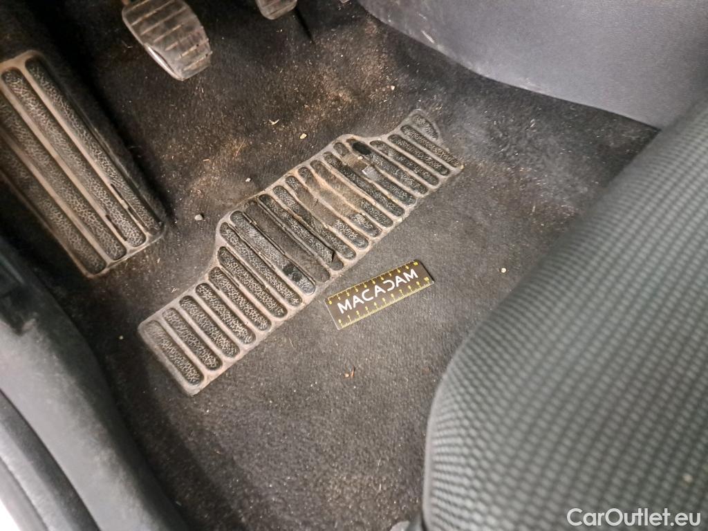  Renault  Clio RENAULT  Société VU 5p Berline Air Energy dCi 75 #2