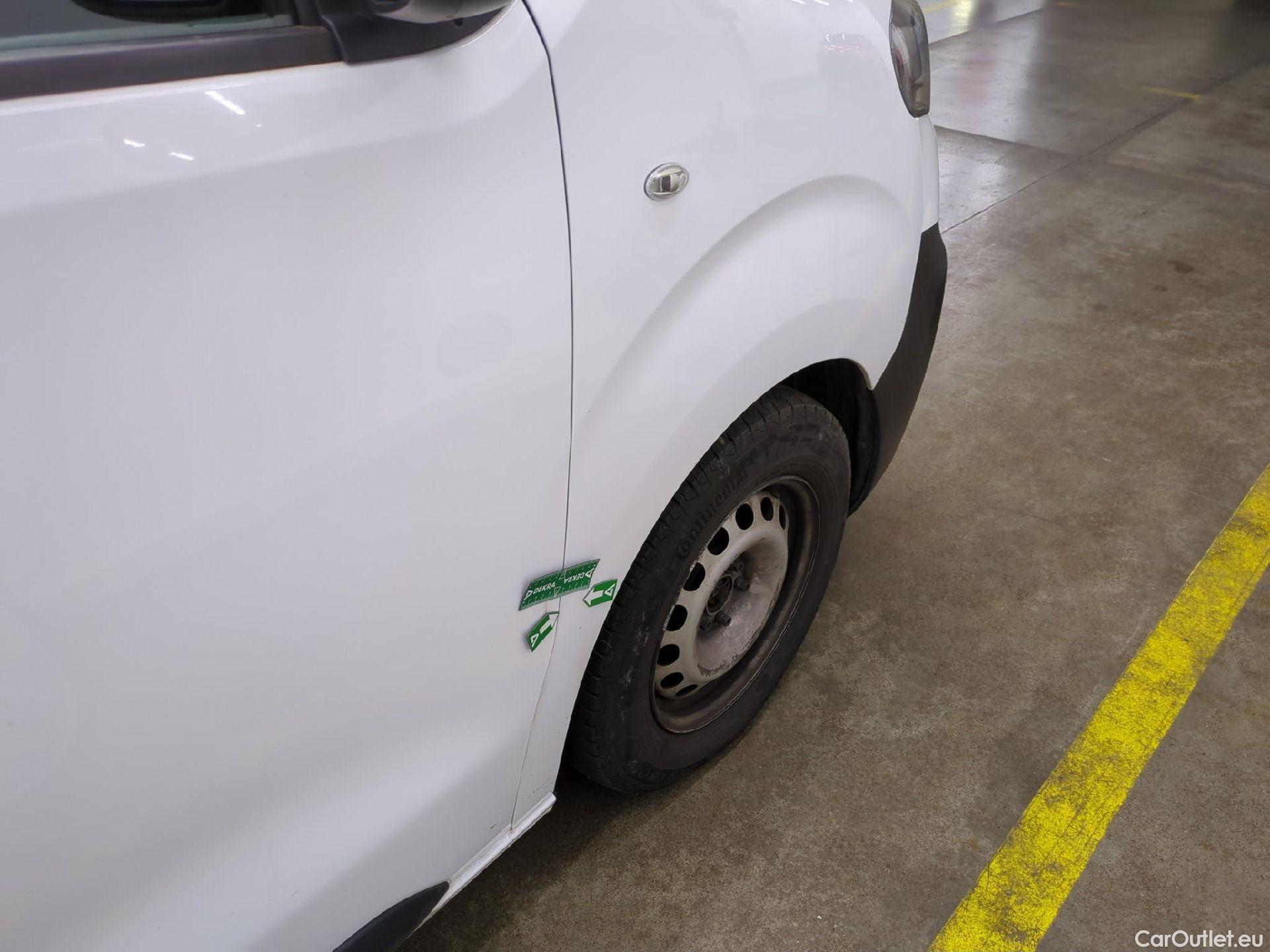  Citroen  Jumpy  Fourgon Club M 2.0 BlueHDi 120CV BVM6 E6dT #23