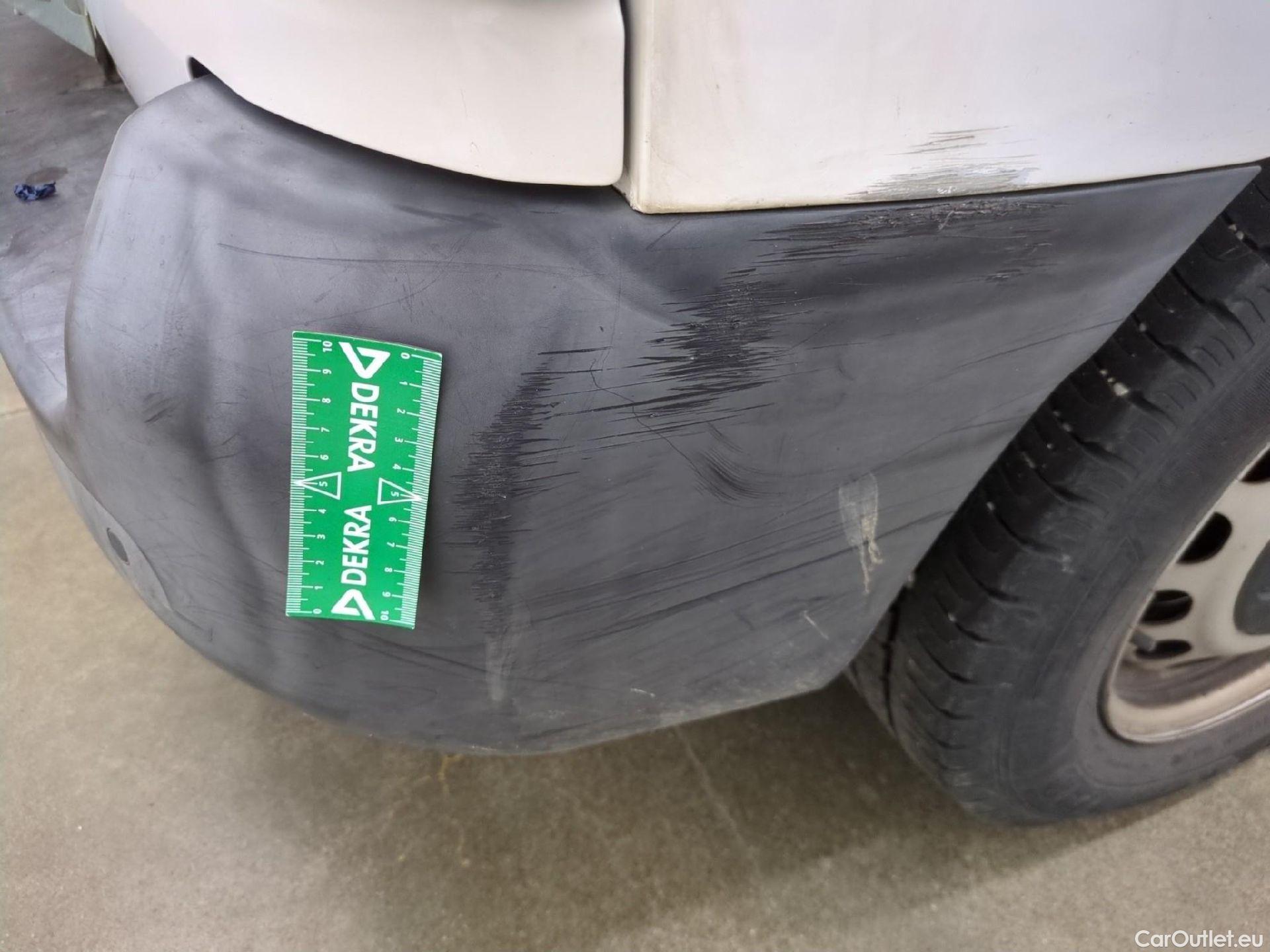  Citroen  Jumpy  Fourgon Club M 2.0 BlueHDi 120CV BVM6 E6dT #37