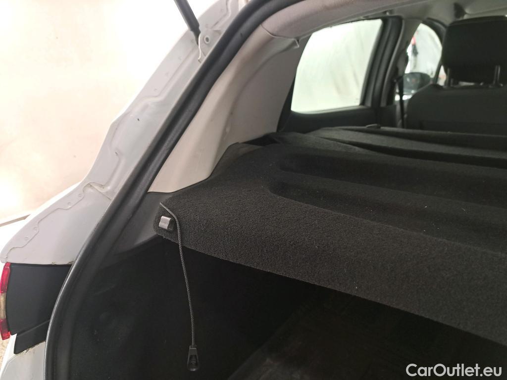  Renault  Clio RENAULT  Société VU 5p Berline Air Energy dCi 75 #38