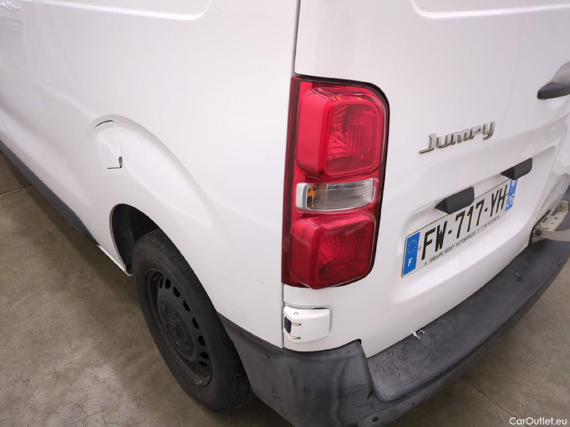  Citroen  Jumpy  Fourgon Club M 2.0 BlueHDi 120CV BVM6 E6dT #32