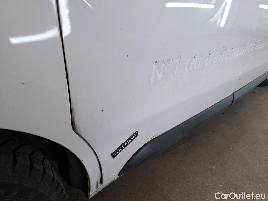  Citroen  Jumpy CITROEN  / 2016 / 4P / Fourgon tôlé XS BlueHDi 120 S&S EAT8 Cityvan #1