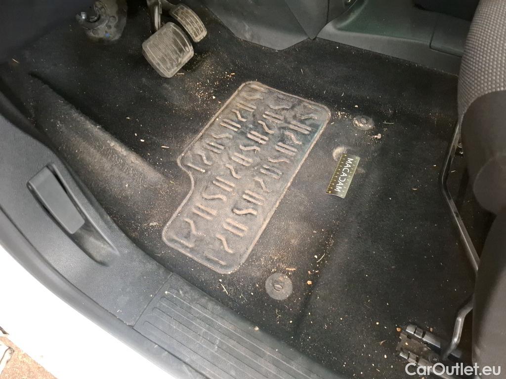  Peugeot  Partner  Asphalt L1 1.5 HDi 130CV BVA8 E6dT #14