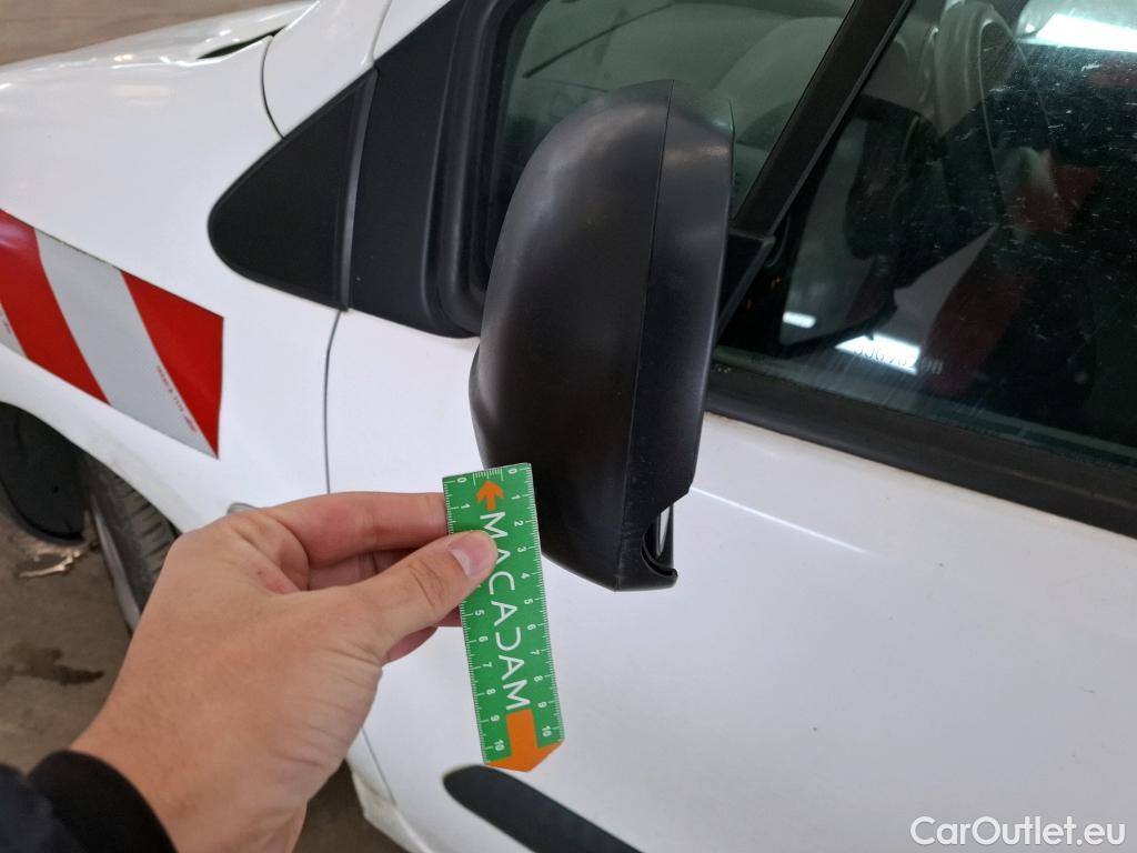  Peugeot  Partner  L1 Premium Pack 1.6 HDi 100CV BVM5 E6 #4