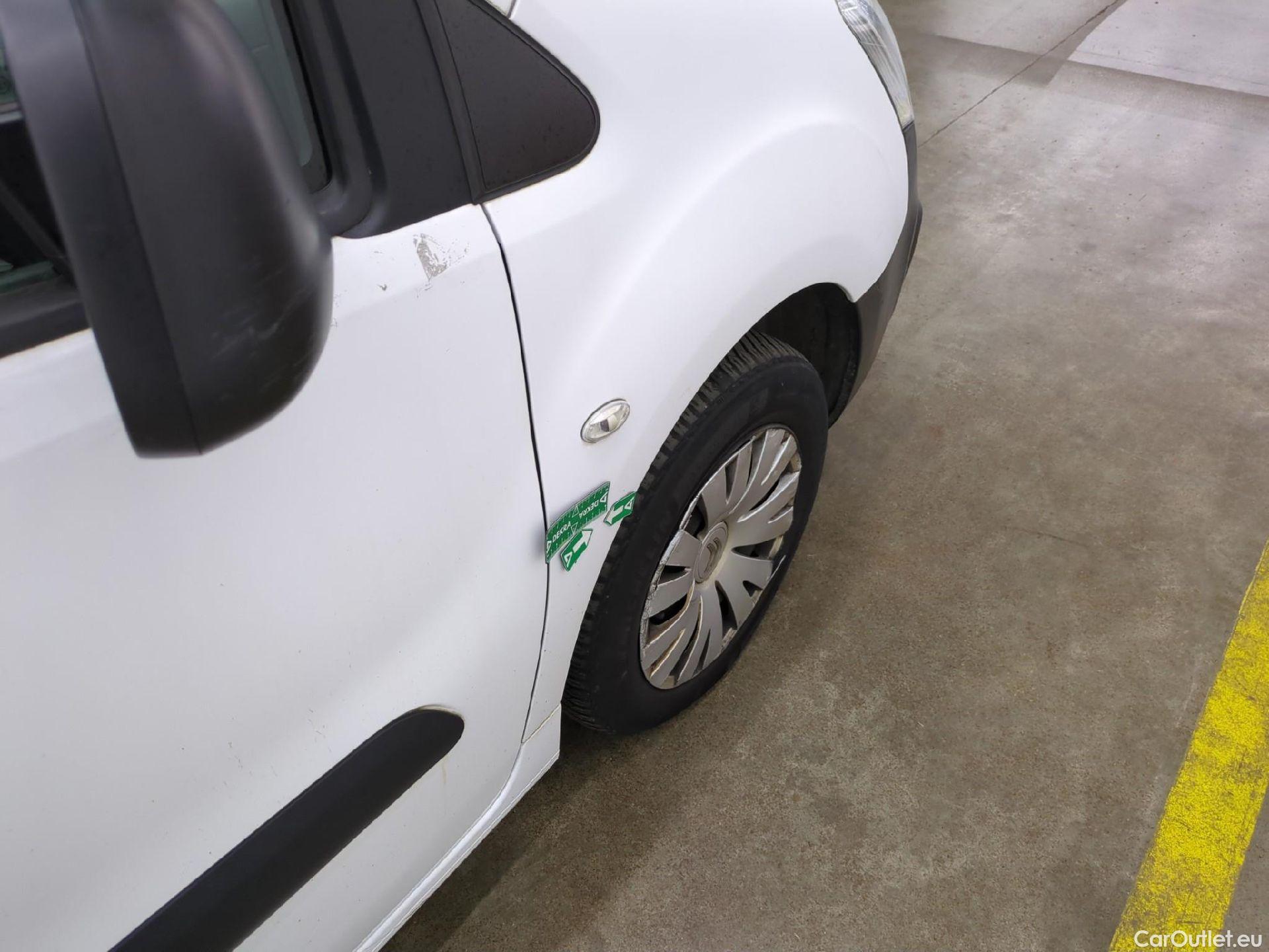  Citroen  Berlingo  Fourgon Business L1 (Court) 1.6 BlueHDi 75CV BVM5 E6 #47