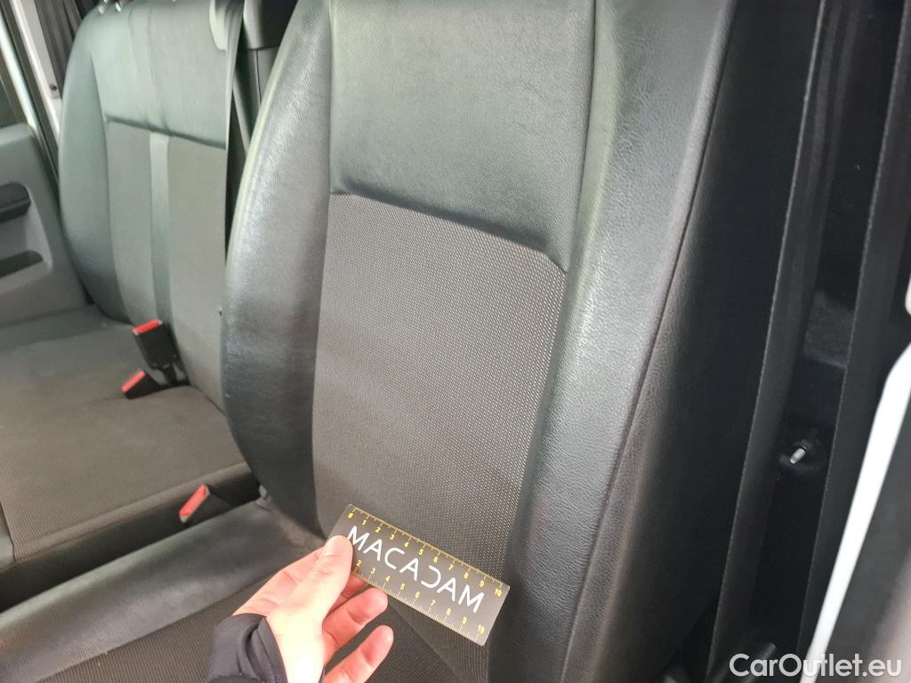  Citroen  Jumpy CITROEN  / 2016 / 4P / Fourgon tôlé XS BlueHDi 120 S&S EAT8 Cityvan #19