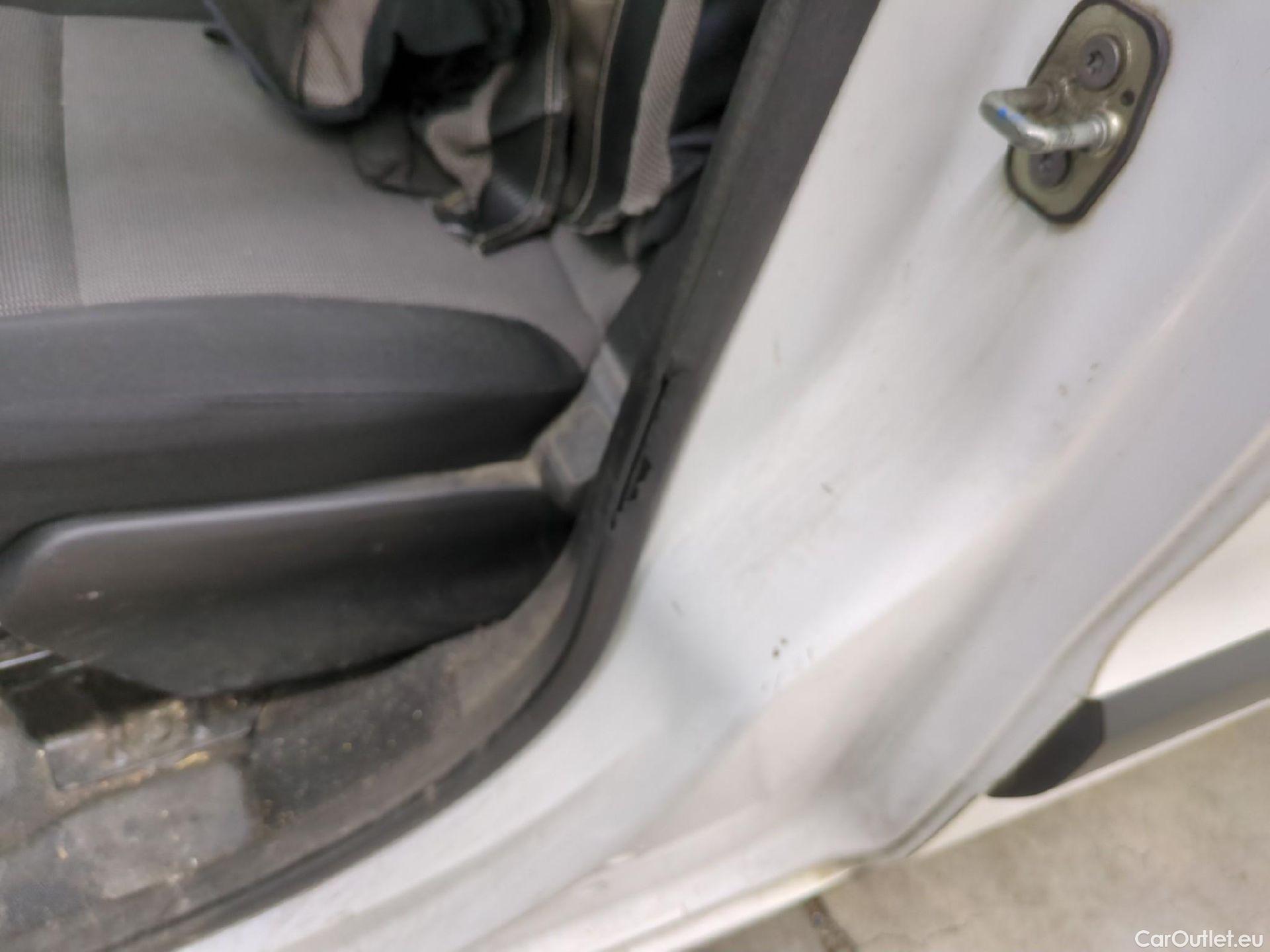  Citroen  Berlingo  Fourgon Business L1 (Court) 1.6 BlueHDi 75CV BVM5 E6 #8