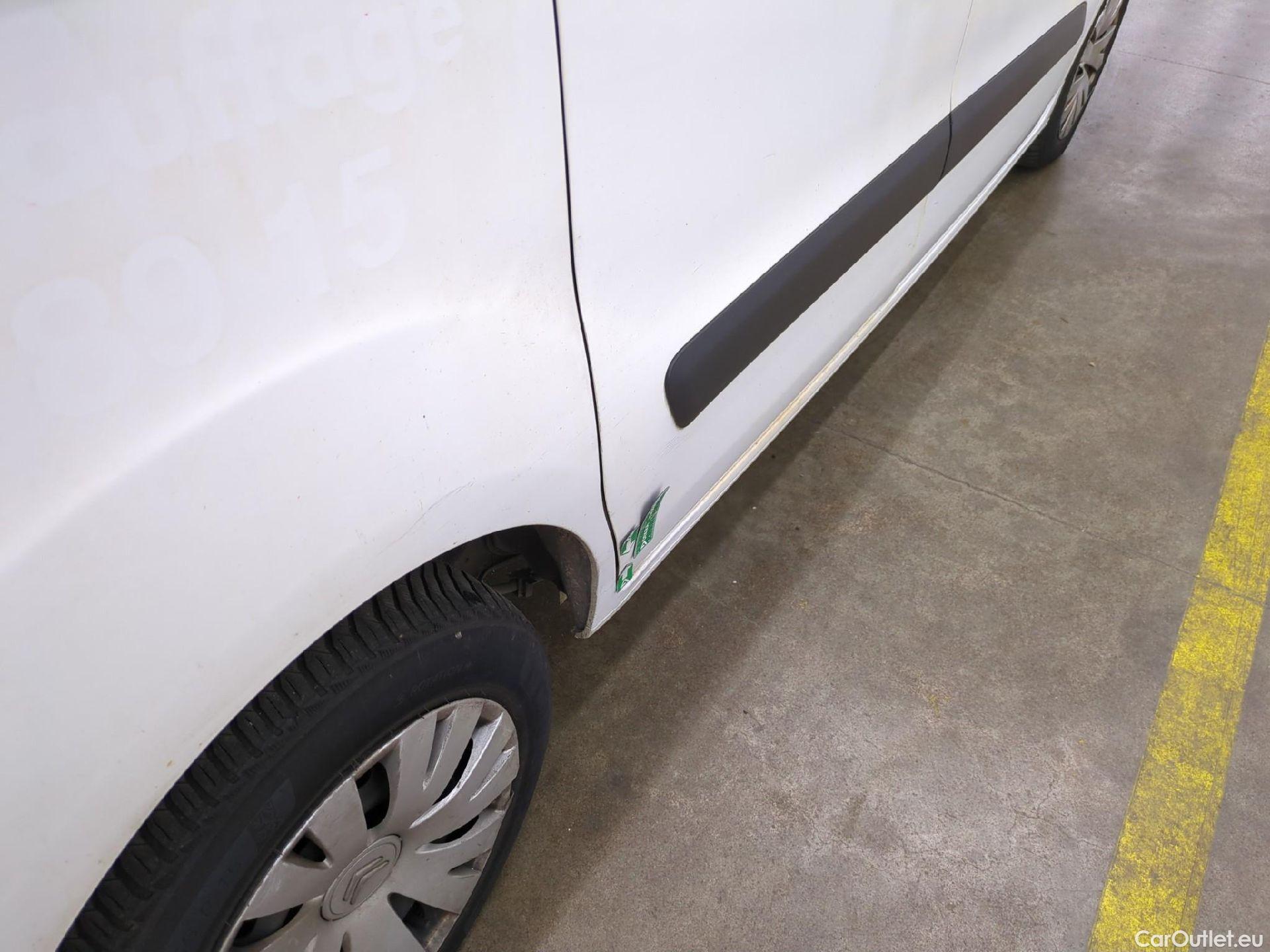  Citroen  Berlingo  Fourgon Business L1 (Court) 1.6 BlueHDi 75CV BVM5 E6 #41