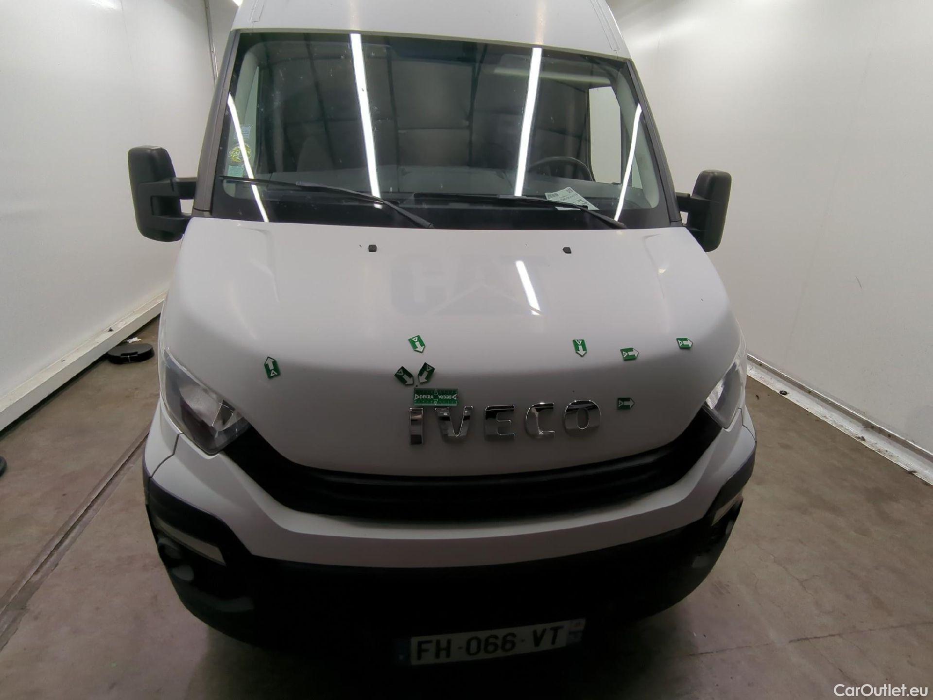  Iveco  Daily IVECO  VU 4p Fourgon 2.3 35S16 V11 H2 3520 #30