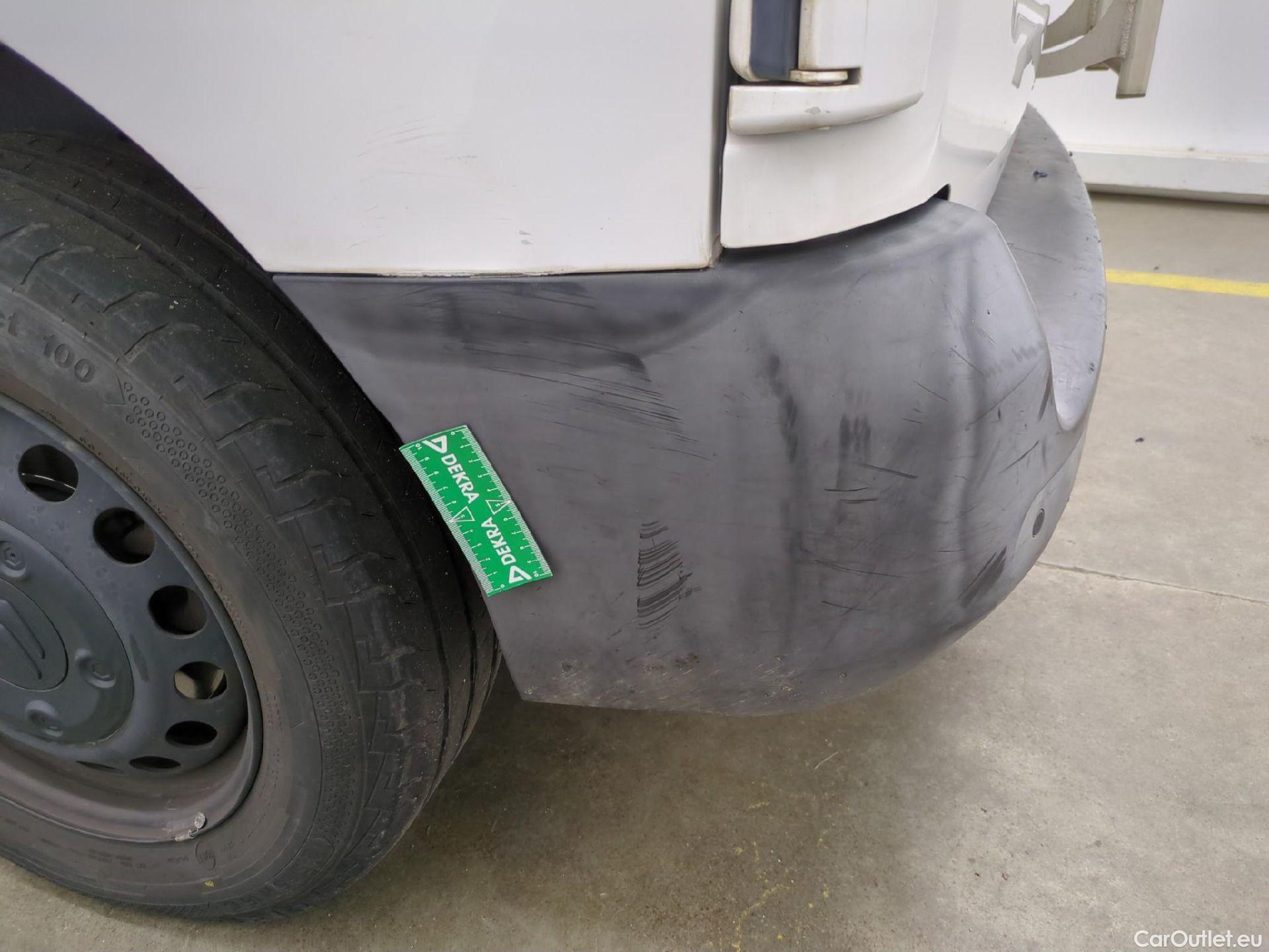  Citroen  Jumpy  Fourgon Club M 2.0 BlueHDi 120CV BVM6 E6dT #36