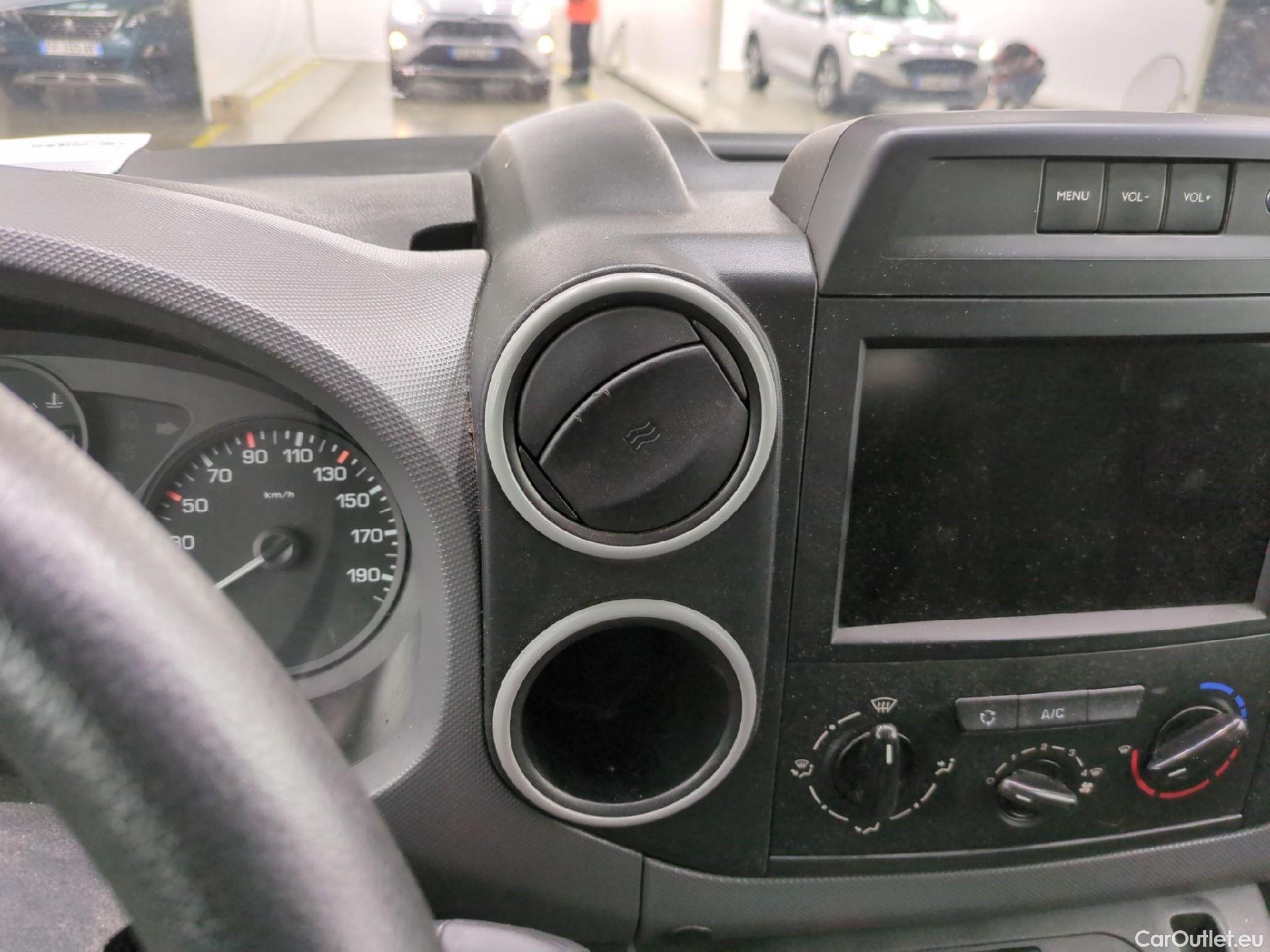  Citroen  Berlingo  Fourgon Business L1 (Court) 1.6 BlueHDi 75CV BVM5 E6 #4